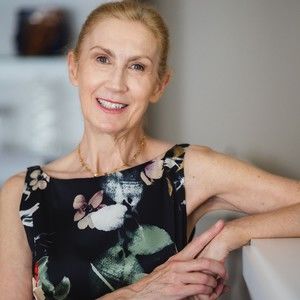 Meet your Posher, Anne